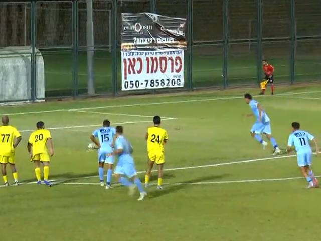 ספיר דייק מהנקודה הלבנה